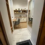 віп студія по вулиці крехівській 6 біля візового центру на джерельній شقة إلفيف